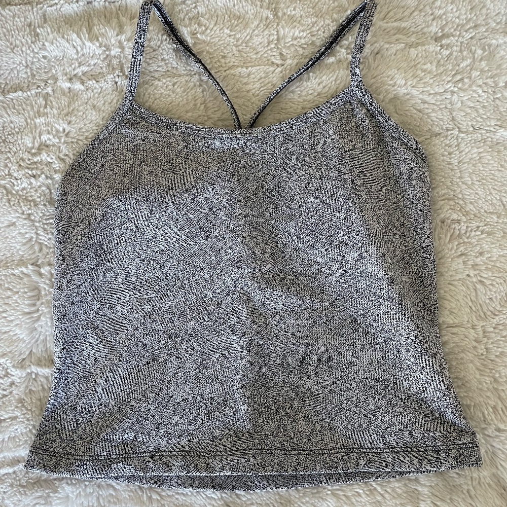 Lululemon Y Tank top size 6